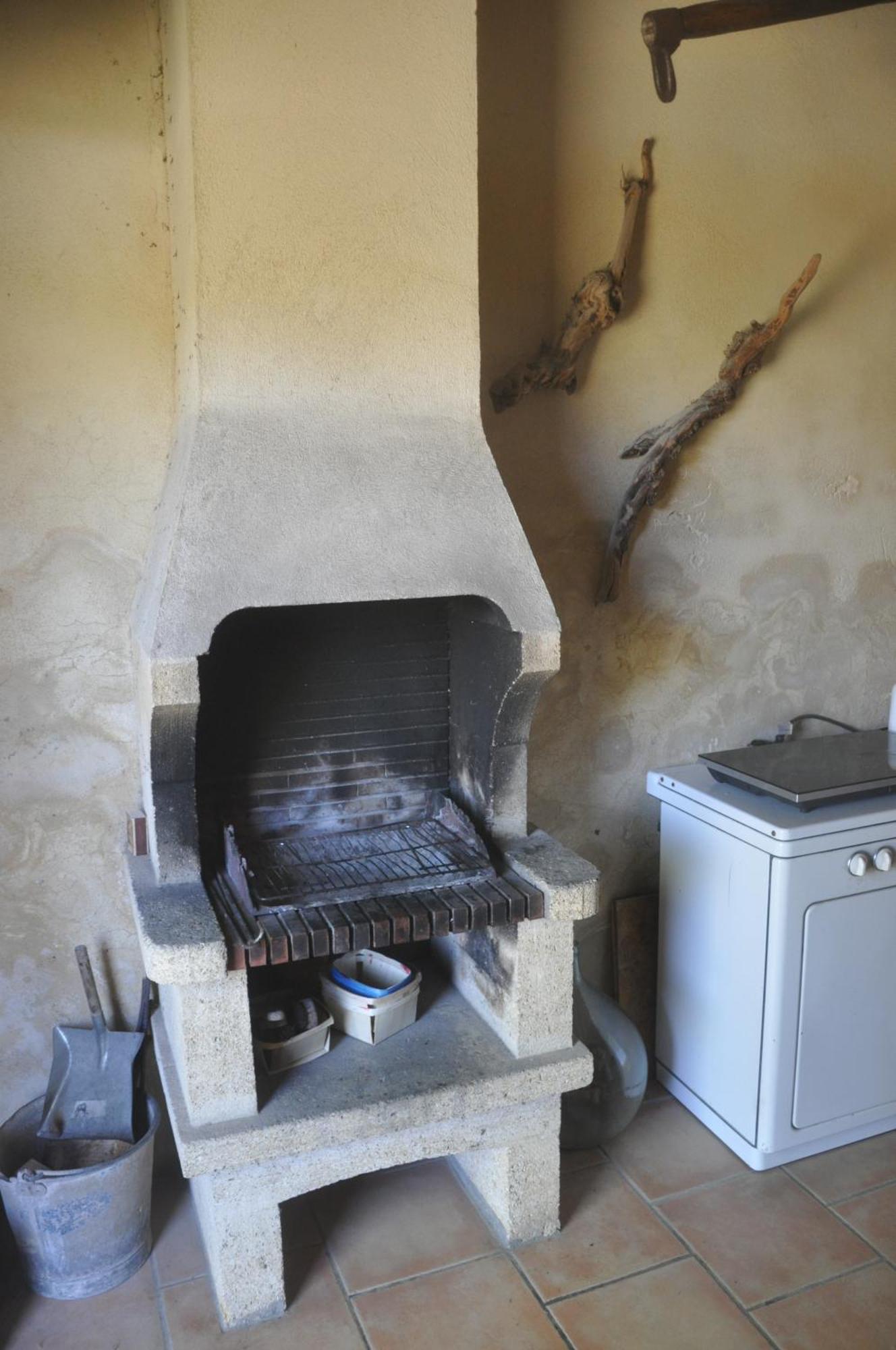 La Ferme De Tonton Jules Et Mame Julia Bed & Breakfast Entraigues-sur-la-Sorgue Exterior foto