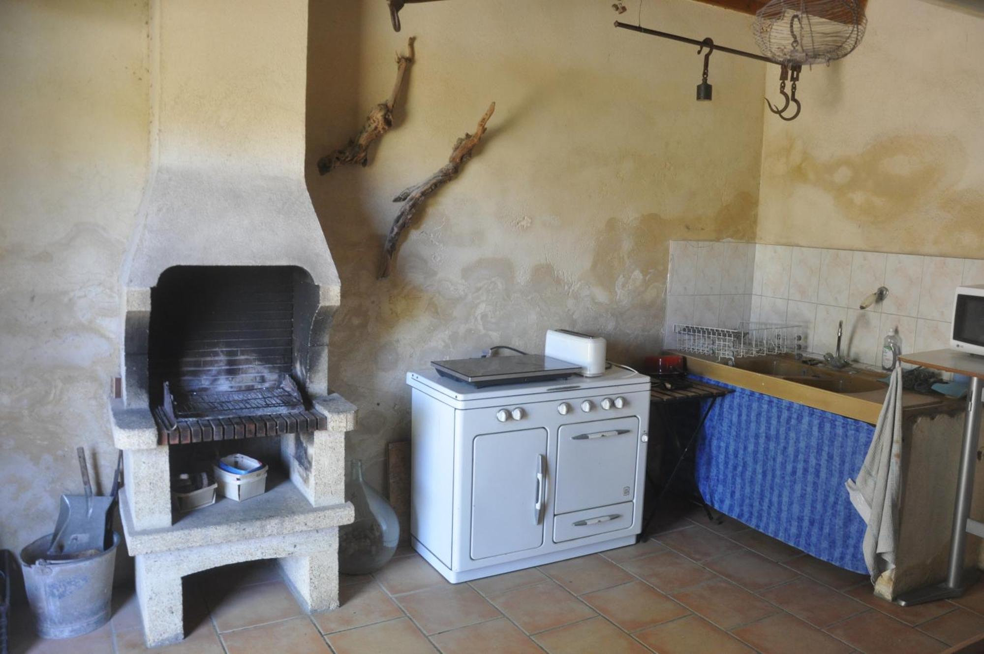 La Ferme De Tonton Jules Et Mame Julia Bed & Breakfast Entraigues-sur-la-Sorgue Exterior foto